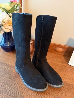 Cat & Jack Black Girls' Tall Suede Boots